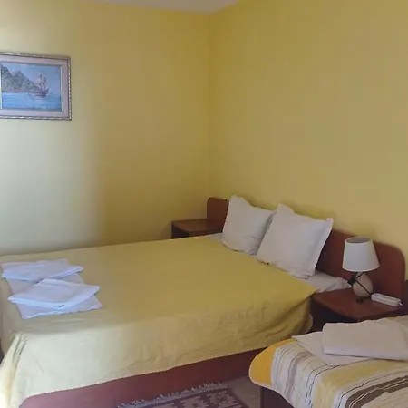 Ivanka Ground Floor Hotel