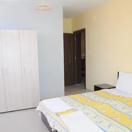 ホテル Ivanka Ground Floor