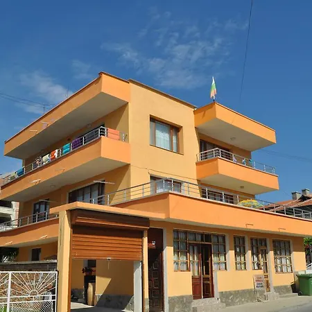 Ivanka Ground Floor Hotel *